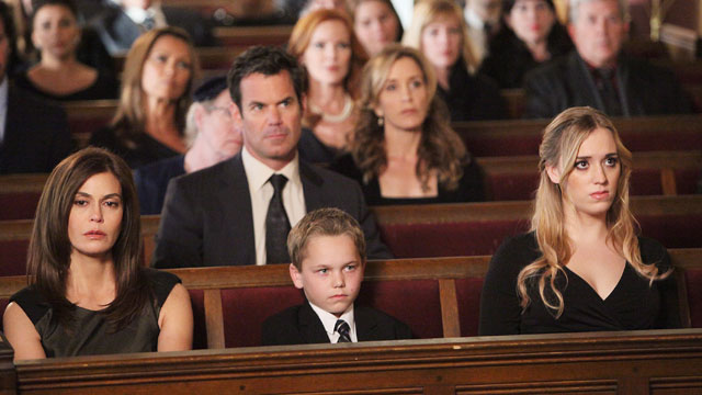 PHOTO: Teri Hatcher, left, is shown in a scene from "Desperate Housewives".