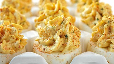 PHOTO: Bacon and Cheddar Deviled Eggs