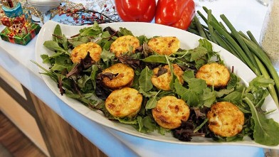 PHOTO: Emeril Lagasse's crustless mini quiches