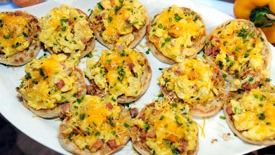 PHOTO: Emeril Lagasse's herbed cheesy eggs on english muffin is shown here.