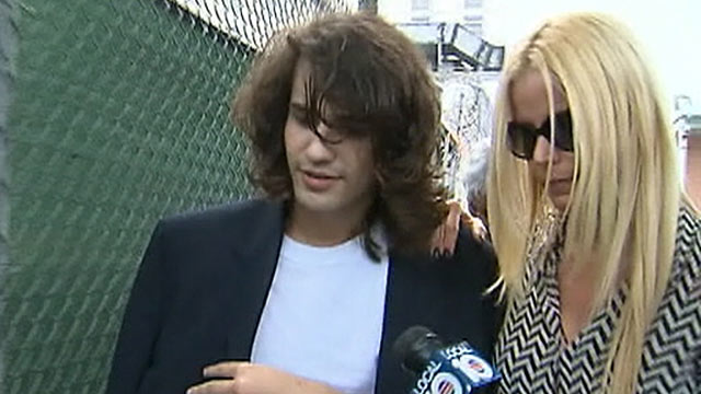 PHOTO: Peter Rosello, son of a "Real Housewives of Miami" cast member, Alexia Echevarria, turned himself in and was arrested, Oct. 11, 2012, after he allegedly punched a homeless man in the crotch on videotape in Miami.