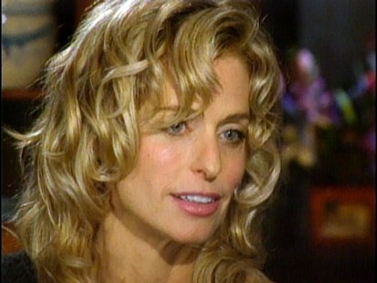 VIDEO: Actress Farrah Fawcett dies at age 62.