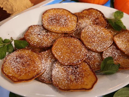 Valerie Bertinelli's pumpkin pancakes are shown here.