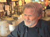 VIDEO: ABC's Bill Weir talks with Kris Kristofferson about war and President Obama.