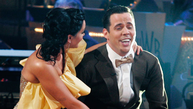 PHOTO: Steve-O and Lacey Schwimmer compete in "Dancing With The Stars", March 23, 2009.