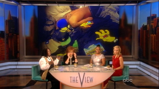 VIDEO: Rihanna, Chris Brown Together? Twitter Photo Raises Questions
