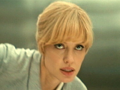 VIDEO: Movie review for Salt.