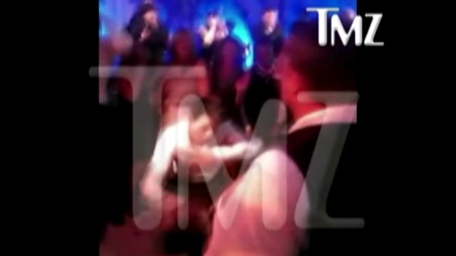 VIDEO: Tom Cruise matches his moves against film producer David Ellison.