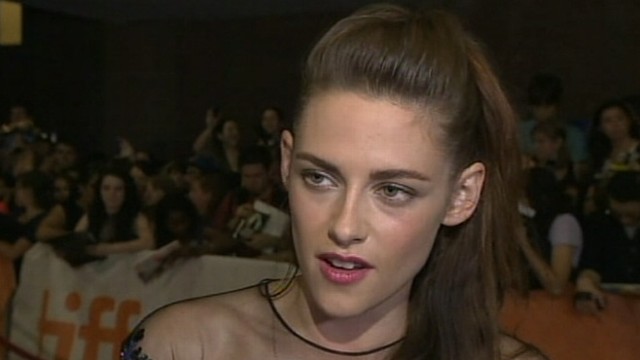 VIDEO: Actress makes first public appearance since she admitted cheating on Robert Pattinson.