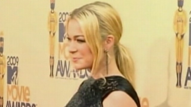 VIDEO: Singer enters 30-day in-patient treatment facility for emotional help.