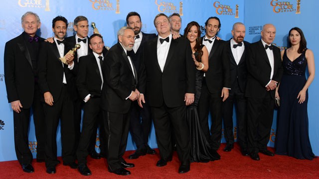PHOTO: Actor and director Ben Affleck, sixth from left, and the cast and crew of 