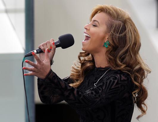 Beyonce's Chic Style