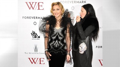 PHOTO: Madonna attends the premiere of "W.E." at the Ziegfeld Theater, Jan. 23, 2012 in New York City.
