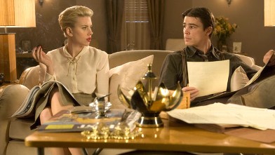 PHOTO: Scarlett Johansson and Josh Hartnett are shown in a scene from "The Black Dahlia."
