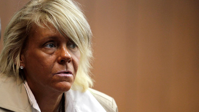PHOTO: Patricia Krentcil, 44, waits to be arraigned at the Essex County Superior Court in Newark, N.J., May 2, 2012.