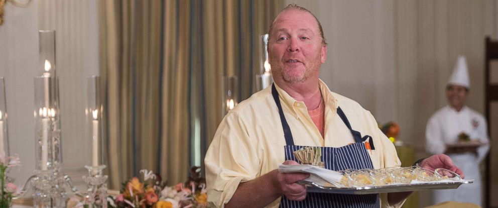 PHOTO: Chef Mario Batali at the White House in Washington, DC, October 17, 2016, during a preview of the state dinner to be held for Italian Prime Minister Matteo Renzi and his wife Agnese Landini.