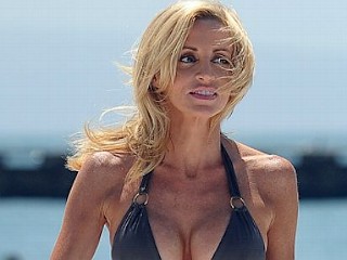 Photos: Camille Grammer Shows Off Body