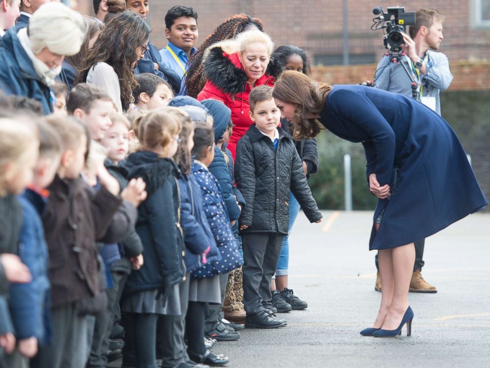Kate admits social media is 'addictive' Kate admits social media is 'addictive'
