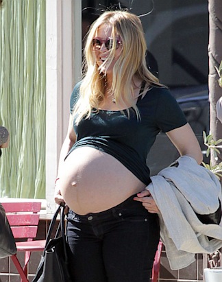 Kristen Bell's Baby Bump