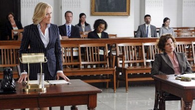 PHOTO: Glenn Close stars in the "Damages."