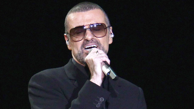 PHOTO: Singer George Michael performs at Mediolanum Forum, November 11, 2011 in Milan, Italy.