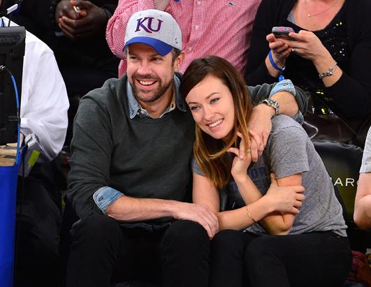 'SNL' Star's Knicks Game PDA