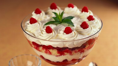 PHOTO: Raspberry trifle