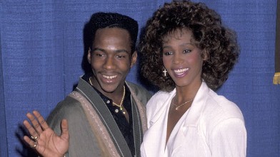 PHOTO: Bobby Brown and Whitney Houston at UNCF 46th Annual Dinner Awards, March 8, 1990.
