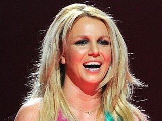 Photos: Britney Spears' Rainbow Mane
