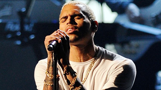 PHOTO: Singer Chris Brown performs onstage at the 2011 American Music Awards held at Nokia Theatre L.A. LIVE November 20, 2011 in Los Angeles, Calif.