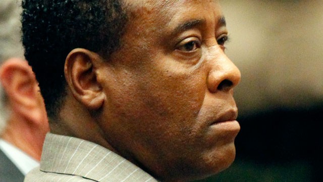 PHOTO: Dr. Conrad Murray listens to the verdict in his involuntary manslaughter trial at the Los Angeles Superior Court on Nov. 7, 2011 in Los Angeles, Cali.
