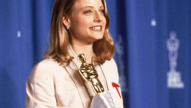 PHOTO: Dorothy Chandler Pavilion, Los Angeles, California American actress Jodie Foster poses backstage with her 'Oscar' award for Best Actress in a Leading Role for her performance in the film 'The Silence of the Lambs,'on March 30, 1992.