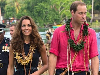 Photos: Kate Middleton Lets Her Hair Down