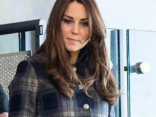 Photos: Kate Pays Tribute to Scotland With Tartan Coat