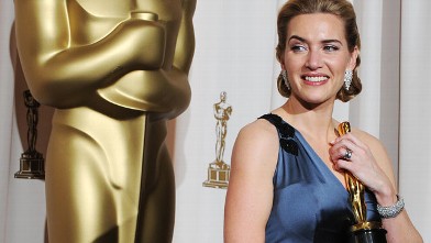 PHOTO: Best Actress winner Kate Winslet poses with her trophy at the 81st Academy Awards at the Kodak Theater in Hollywood, California on February 22, 2009.