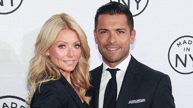 PHOTO: Kelly Ripa and husband Mark Consuelos attend the 2012 Made In NY Awards at Gracie Mansion, June 4, 2012 in New York City.
