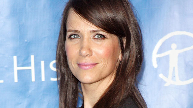 PHOTO: Kristen Wiig attends the 2011 American Museum of Natural History gala at the American Museum of Natural History in this Nov. 10, 2011 file photo in New York City.