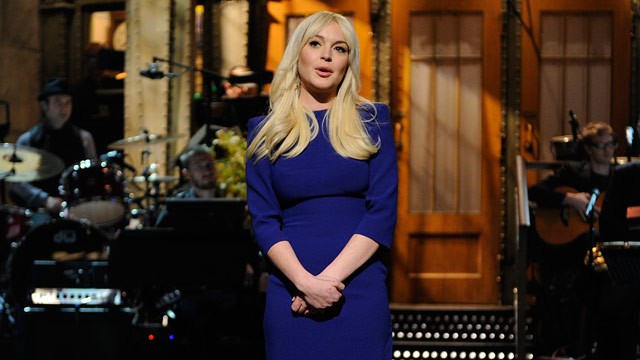 'Saturday Night Live' recap: Lindsay Lohan overshadowed by JON HAMM (and James ...