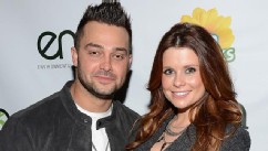 PHOTO: Professional baseball player Nick Swisher and actress JoAnna Garcia Swisher attend Celebrities and the EMA Help Green Works Launch New Campaign at Sur Restaurant, Jan. 23, 2013, in Los Angeles.