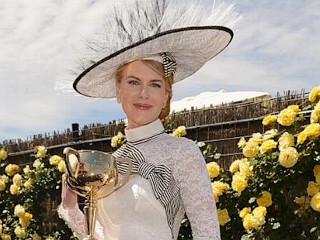 Photos: Kidman Channels Hepburn