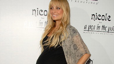 PHOTO: Designer Nicole Richie arrives at the "nicole" Launch Party at A Pea In The Pod.