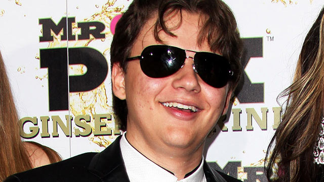 PHOTO: Paris Jackson, Prince Jackson, La Toya Jackson and Blanket Jackson attend the Mr. Pink ginseng drink launch party held at the Regent Beverly Wilshire Hotel, Oct. 11, 2012, in Beverly Hills, Calif.