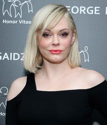 Charlize Goes Gray 