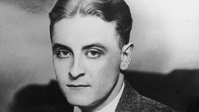 PHOTO: American author F Scott Fitzgerald (1896 - 1940) wearing a tweed suit.