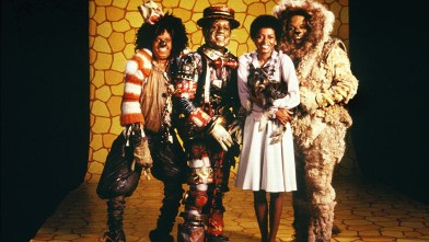 PHOTO: The cast of "The Wiz" left to right, Michael Jackson, Nipsey Russell, Diana Ross and Ted Ross pose for a publicity shot in 1978 in New York.