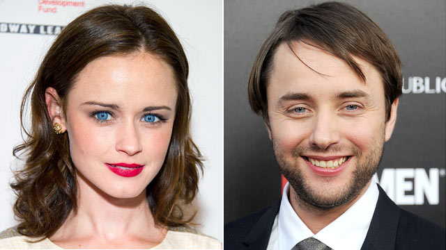 PHOTO: Alexis Bledel, left, and Vincent Kartheiser are rumored to be dating.