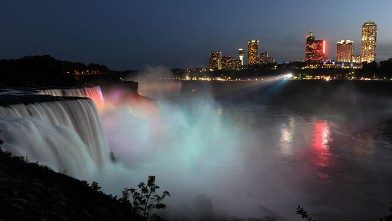 PHOTO: Niagara Falls at night.