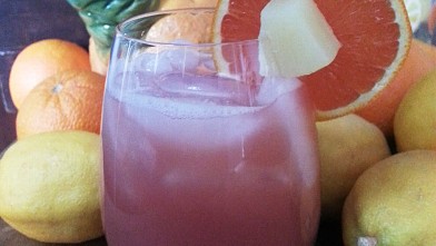 PHOTO: Bayou Breeze cocktail