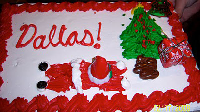 PHOTO: A scary santa cake from CakeWrecks.com is shown here.