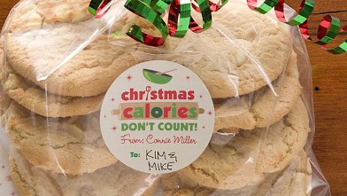 PHOTO: The Personalization Mall's cookie packaging stickers are shown here.